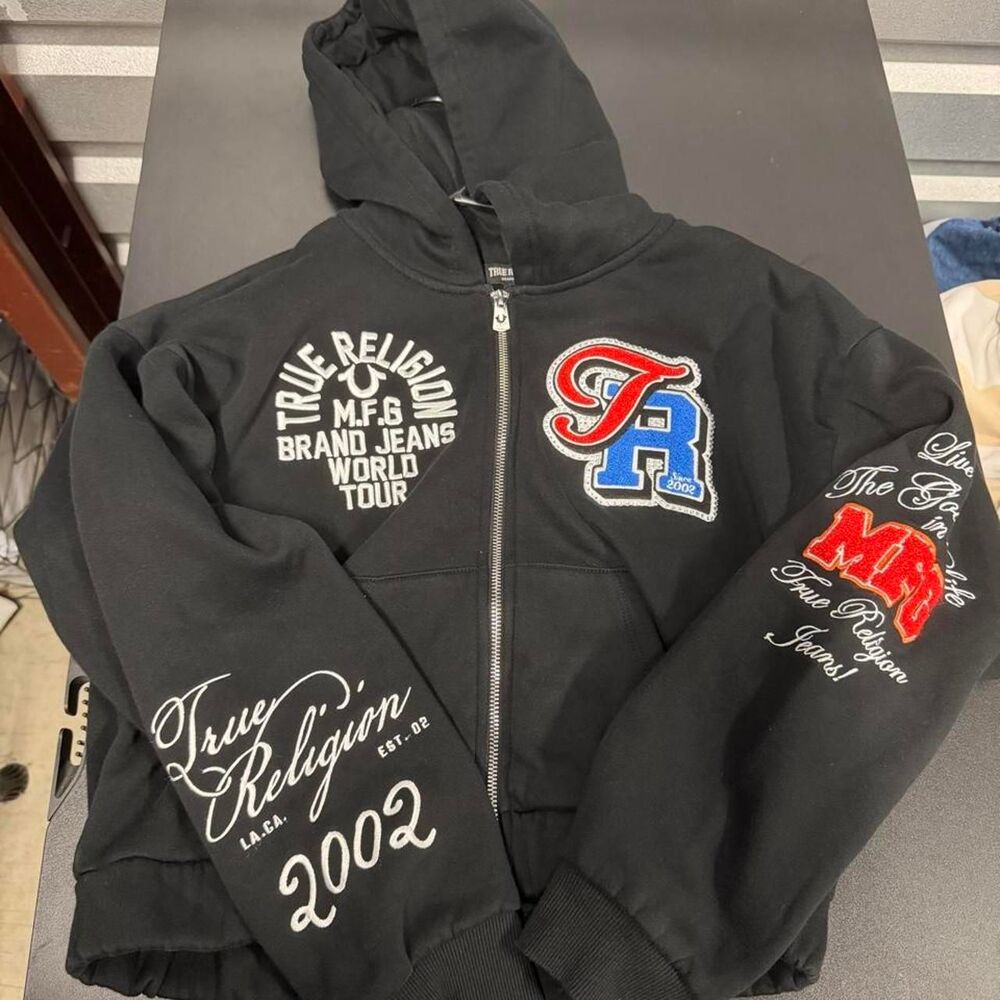 Y2K Black True Religion zip-up hoodie and flare pant set - Picture 2 of 8